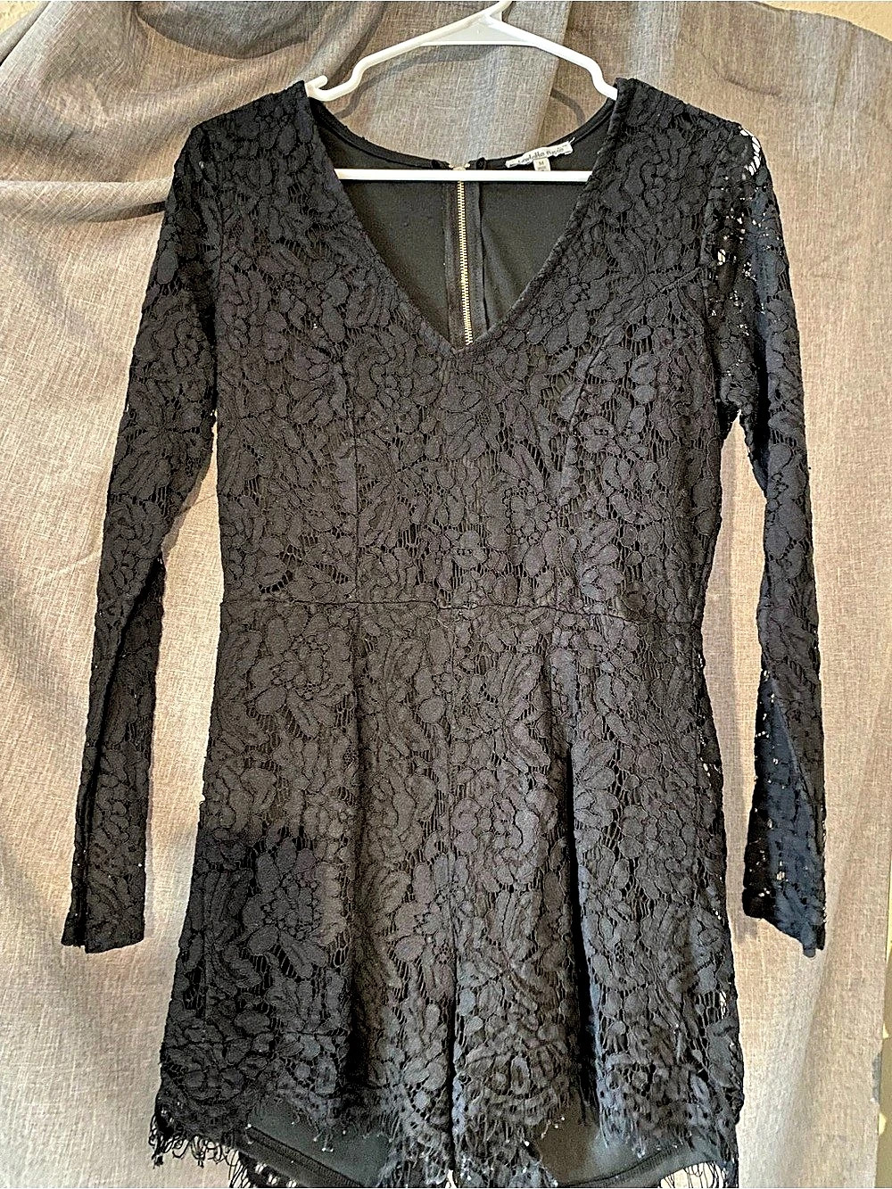 Charlotte Russe Black Lace Floral romper Size Medium